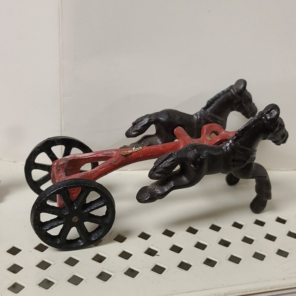 Antique1890's CAST IRON HORSE DRAWN FIRE ENGINE P… - Picture 3 of 10